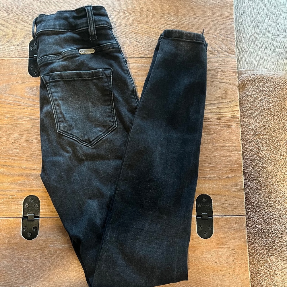 KANCAN JEANS